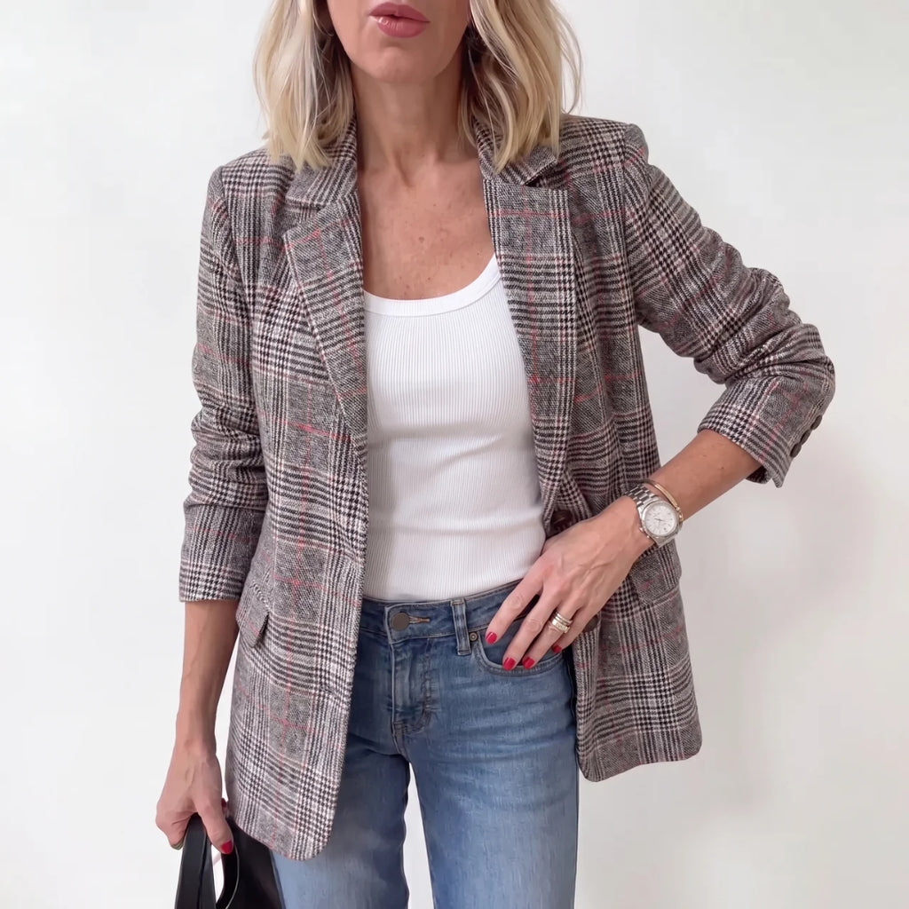Clara | Classic Plaid Coat