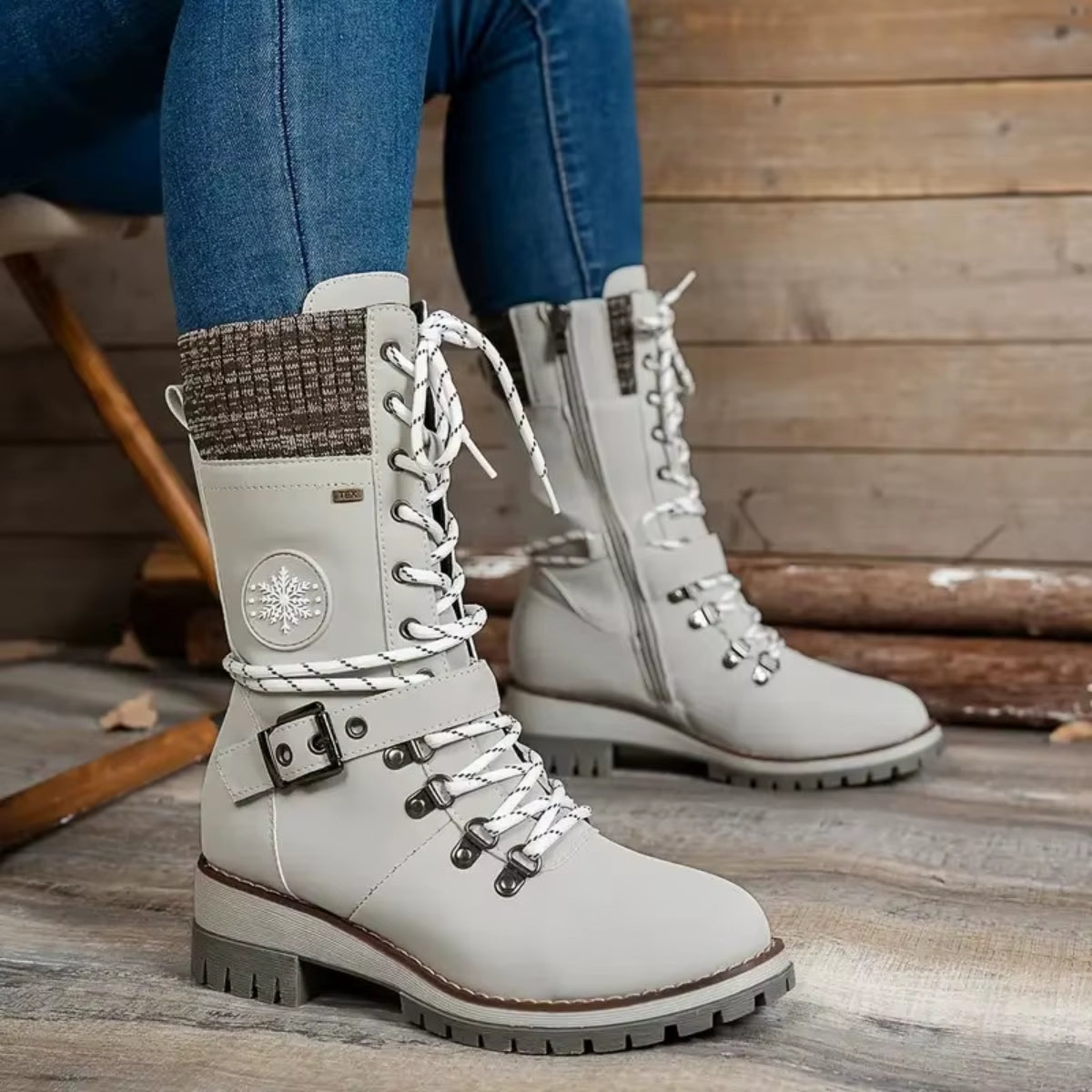 Snowhaven | Cozy Winter Lace-Up Boots