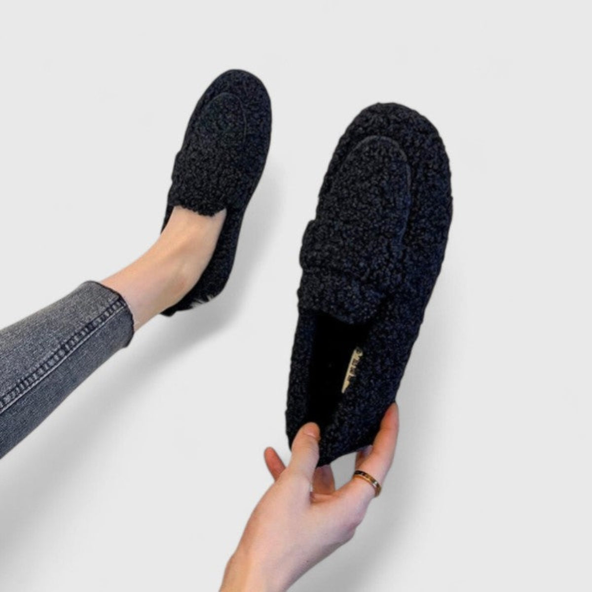 Solenne | Warm & Elegant Slipper