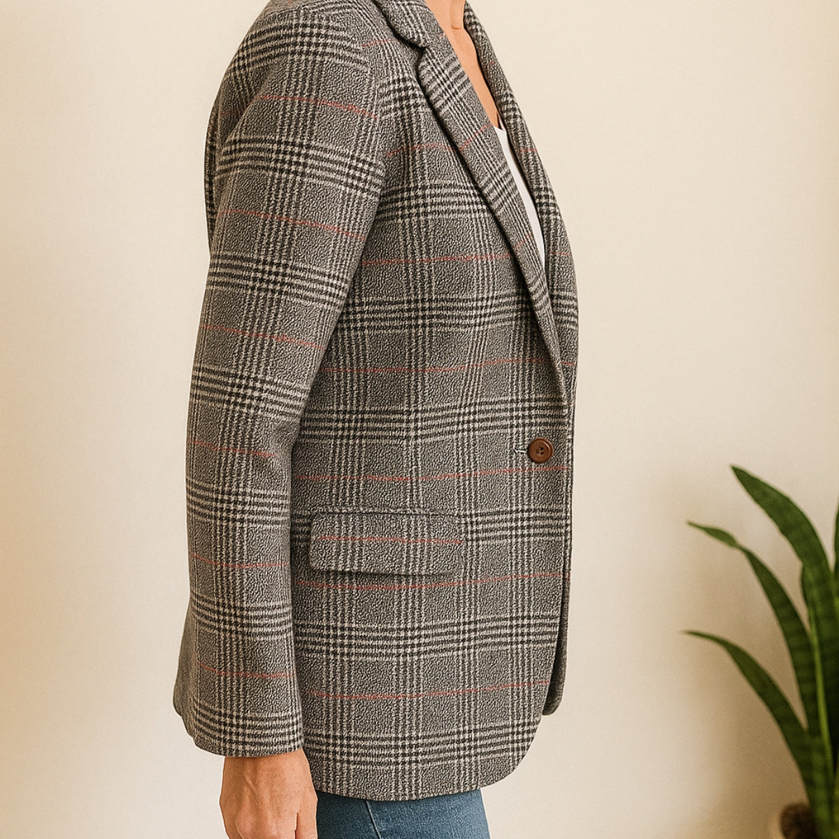 Clara | Classic Plaid Coat