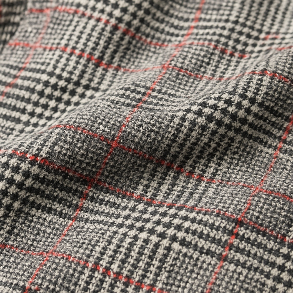 Clara | Classic Plaid Coat